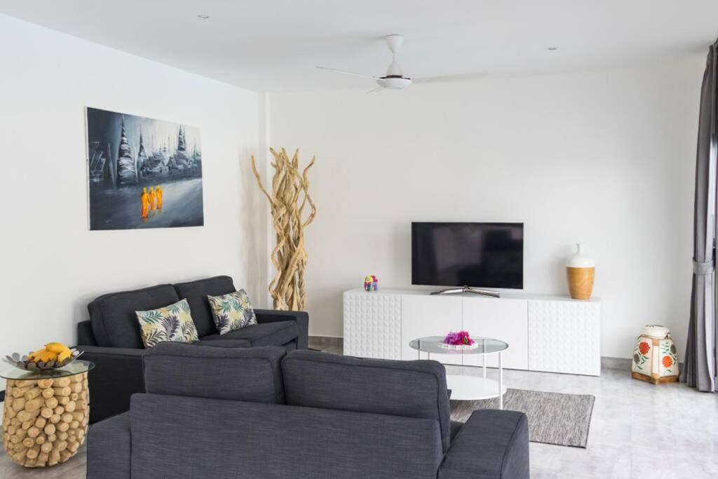 Mokkaran, 3 Bedrooms, Chaweng Noi וילה